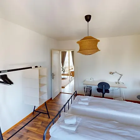 Charming 3 Bedroom Retreat * Zurigo